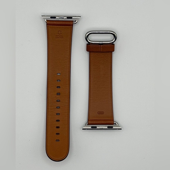 *Genuine Leather Apple Watch Band - Size 42mm - Picture 2 of 3